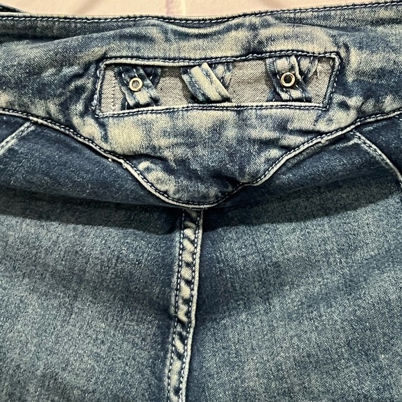 LOI women Colombian stretch skinny  blue jeans /size 14 - Picture 6 of 12